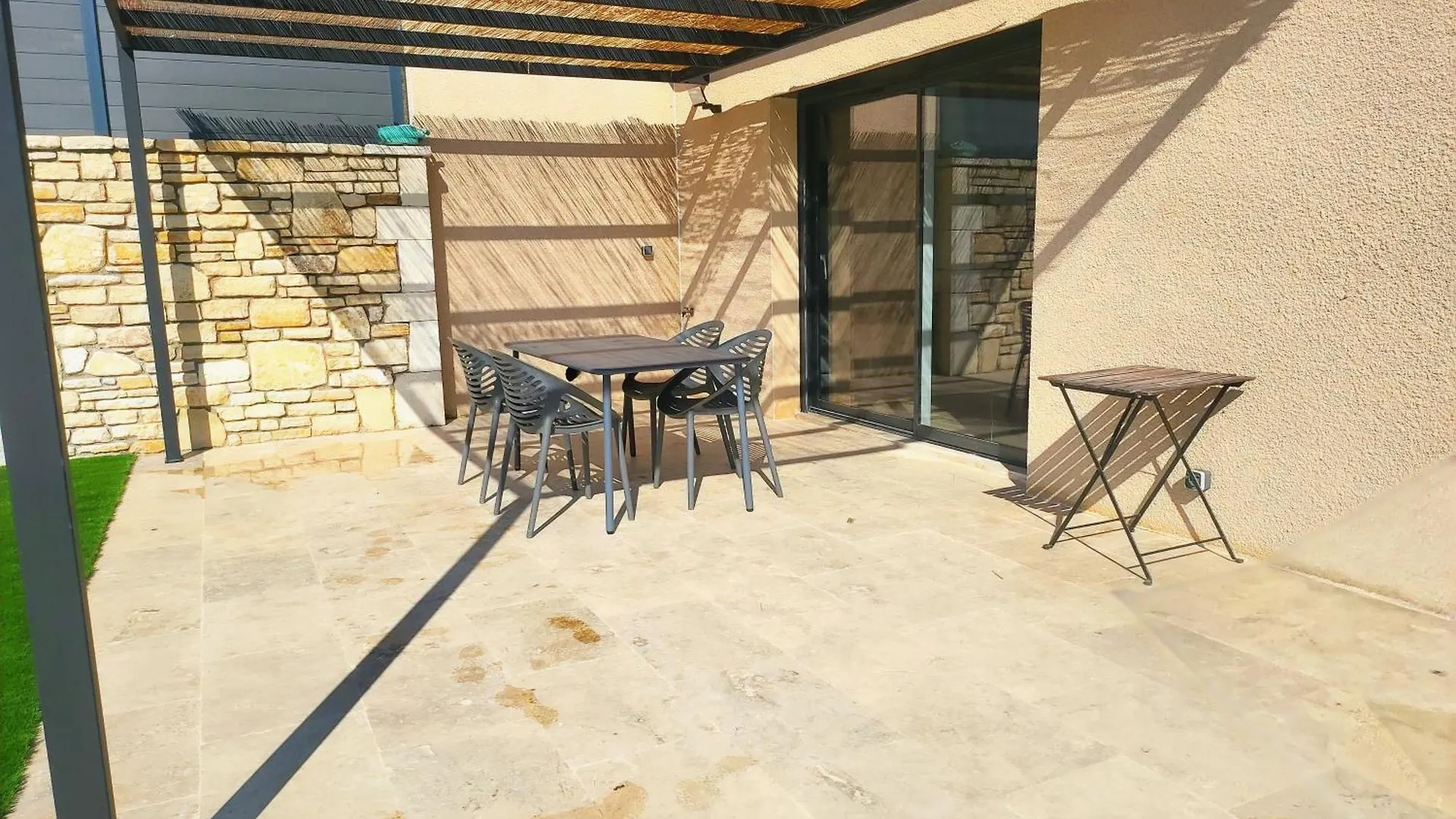 Gite De Charme L'Escale Des Sens Sauna Et Jacuzzi Sud Ardeche Bessas Holiday home